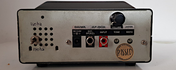 Il filtro Daiwa AF-606K: il retropannello
