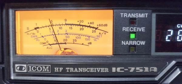 Strumento S-meter della radio IC-751A