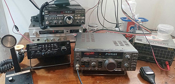 Varie radio...